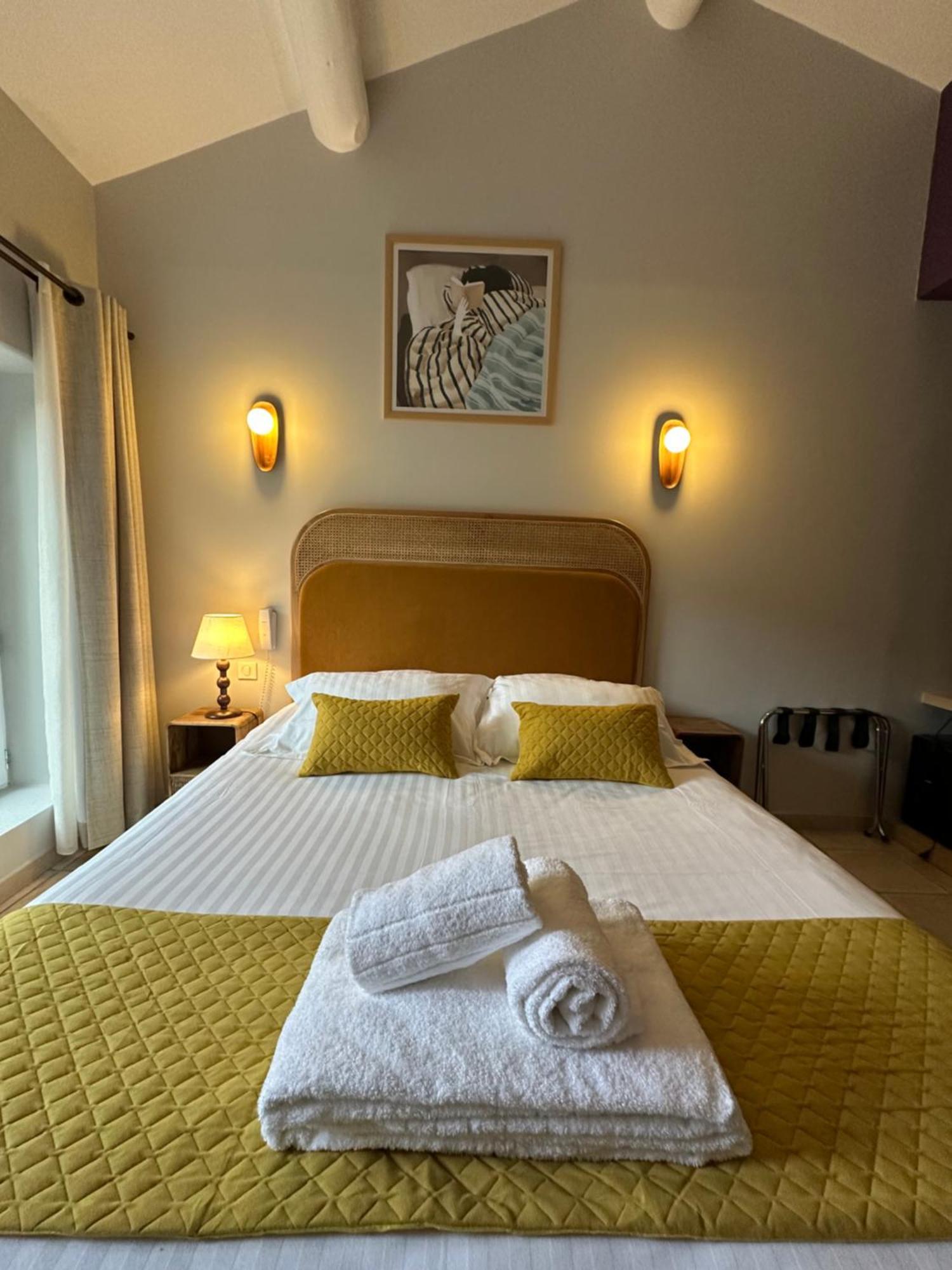 Hotel Mas Des Romarins, The Originals Relais