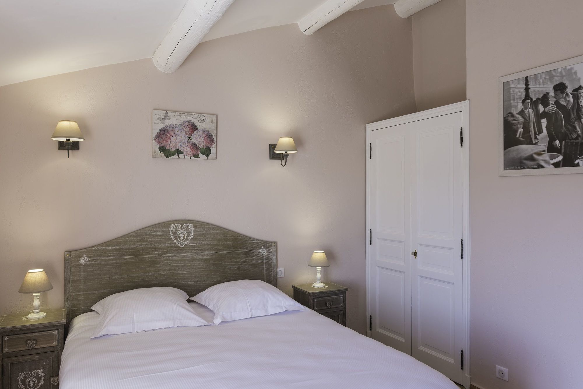 Mas Des Romarins, The Originals Relais Hotel