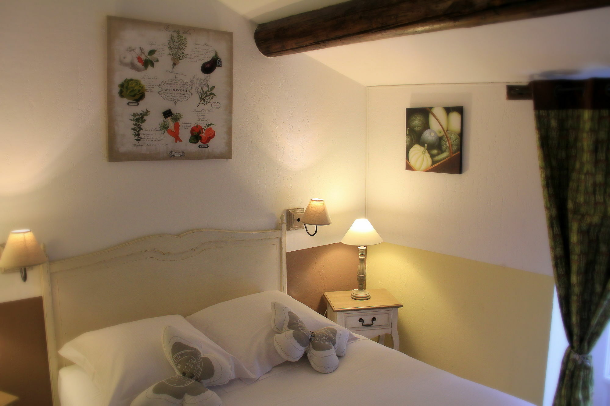 Hotel Mas Des Romarins, The Originals Relais